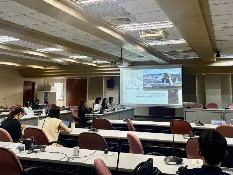 Priya Murugeswaran (UTokyo) shared her profound research of AI’s implication in architectural design thinking.(Photo by IMICS)